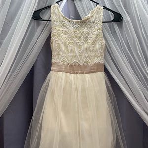 🌸girls champagne color dress🌸